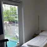 Haus Edith Privathaus Mit Gaestezimmern Rum i privatbostad Bregenz
