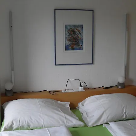 Haus Edith Privathaus Mit Gaestezimmern Ubytování v soukromí Bregenz